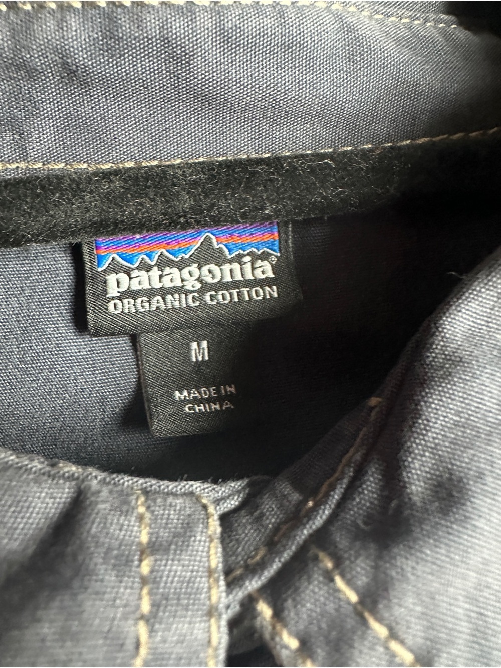 Patagonia Men's All Season Field Shirt in a charcoal smolder blue - Picture 3 of 6